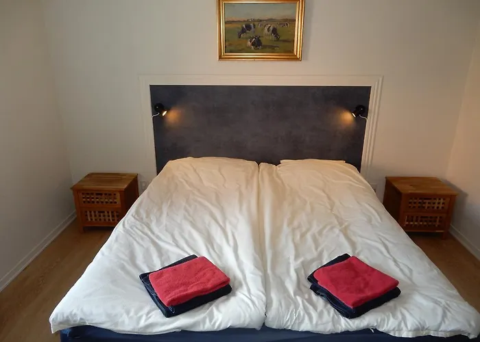 Den Gamle Kostald Bed & Breakfast Holsted