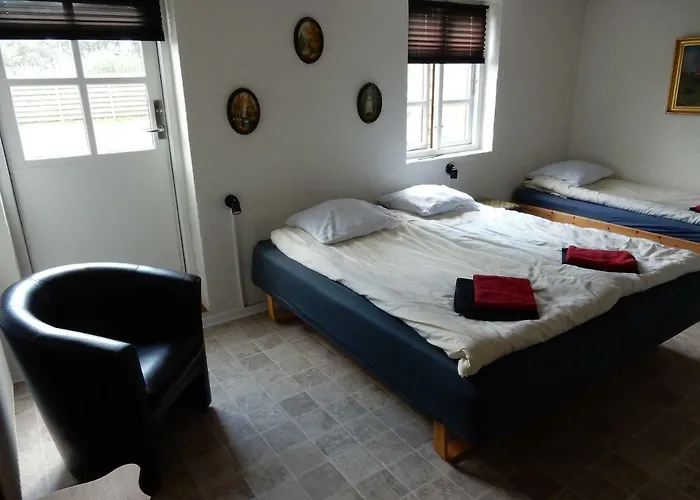 Den Gamle Kostald Bed & Breakfast Holsted